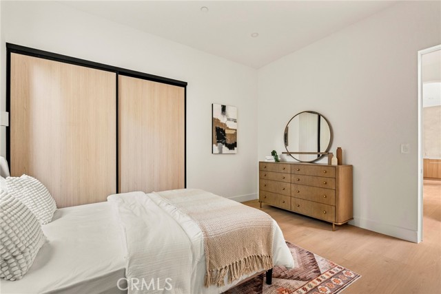 17827 Miranda Street, Encino CA: https://media.crmls.org/medias/7ad6e3b1-b18d-47ba-8634-e2a6b9f7a1e2.jpg