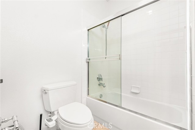 8180 E Brookdale Lane, Anaheim Hills CA: https://media.crmls.org/medias/7ad71d50-01aa-44e5-b8f0-f211c58664de.jpg
