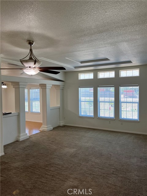 Detail Gallery Image 15 of 33 For 19120 Elena Dr, Lake Elsinore,  CA 92530 - 4 Beds | 3 Baths