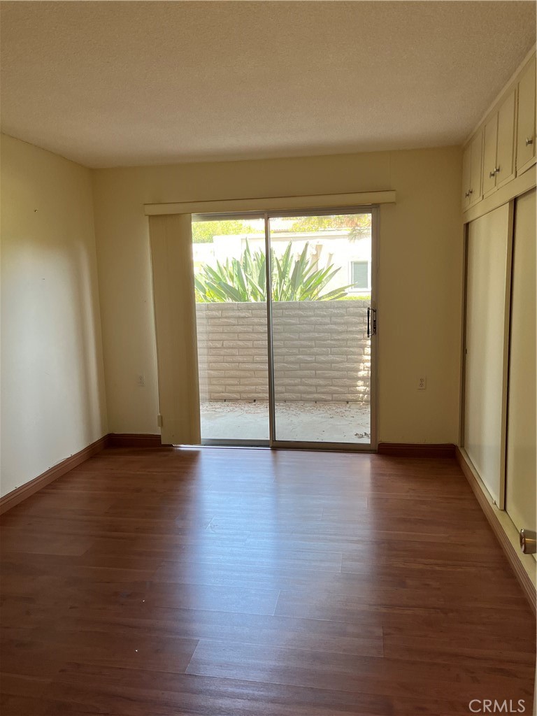 MLS #OC25267280 image #5