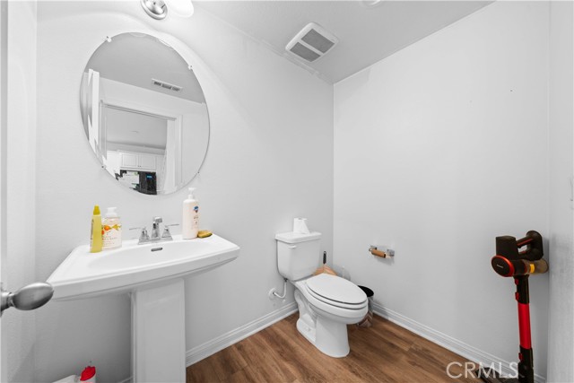 Detail Gallery Image 14 of 42 For 5874 Silver Oaks Dr, Chino,  CA 91710 - 3 Beds | 2/1 Baths