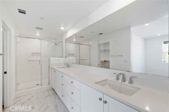 Detail Gallery Image 26 of 45 For 322 Proctor, Irvine,  CA 92618 - 4 Beds | 3/1 Baths