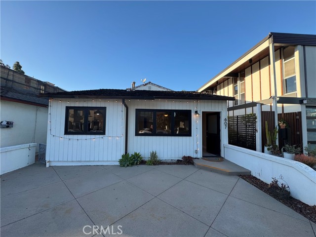 Detail Gallery Image 8 of 29 For 607 Larkspur Ave, Corona Del Mar,  CA 92625 - 3 Beds | 2 Baths