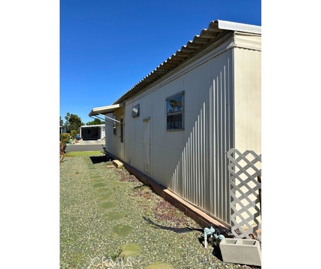 521 San Mateo Circle, Hemet CA: https://media.crmls.org/medias/7ada28cc-e1d1-437f-9a2e-5c569f862aa8.jpg