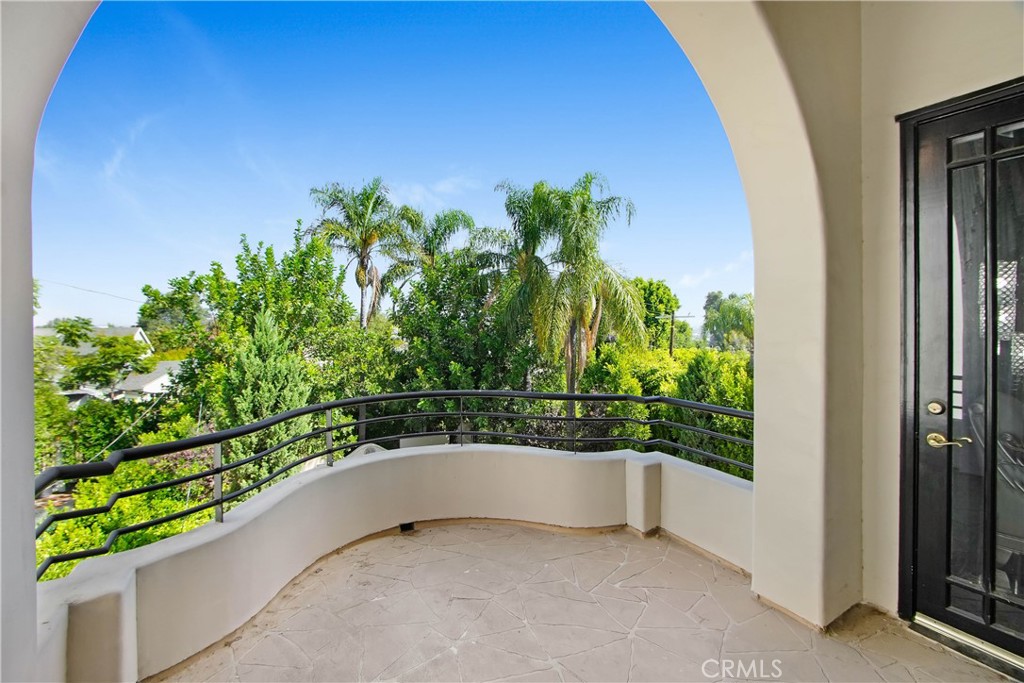 14057 Valley Vista BoulevardSherman Oaks img 31