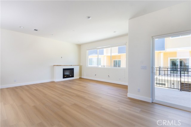 Image 5 of 25 For 1042 San Juan Street