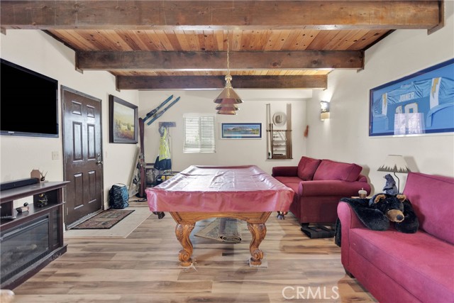 Detail Gallery Image 11 of 32 For 28935 Banff, Lake Arrowhead,  CA 92352 - 3 Beds | 1/1 Baths