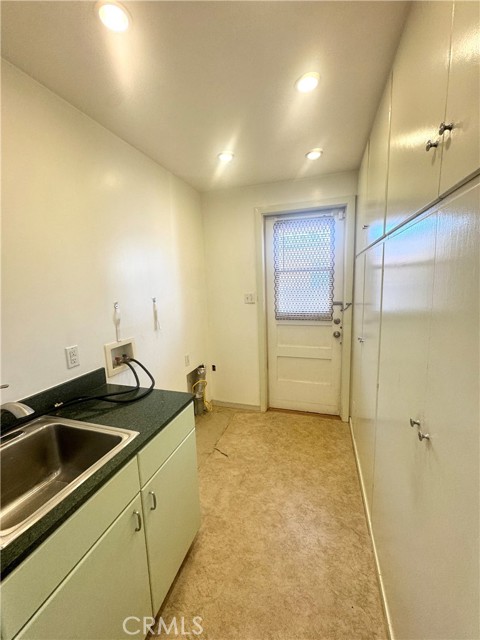 Detail Gallery Image 23 of 29 For 712 W 8th, Claremont,  CA 91711 - 3 Beds | 2 Baths