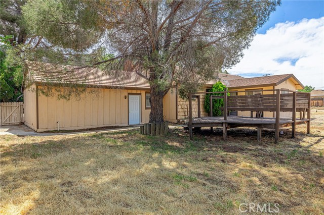42631 51st W Street, Quartz Hill CA: https://media.crmls.org/medias/7add37ad-af69-4770-bfc9-2bcd05c4c547.jpg