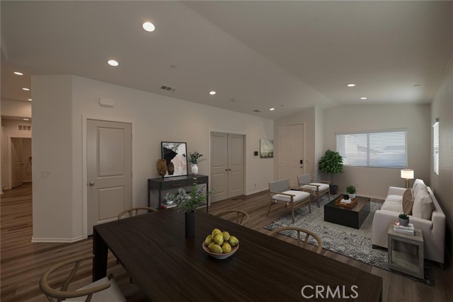 15387 Patton Street, Victorville CA: https://media.crmls.org/medias/7adf45cf-c2cd-4c5c-93ac-82339ff55019.jpg