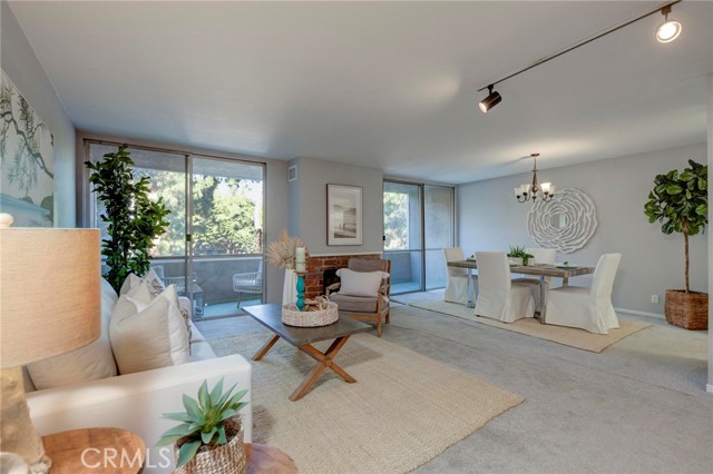 Detail Gallery Image 1 of 1 For 6315 Green Valley Cir #200,  Culver City,  CA 90230 - 2 Beds | 2 Baths
