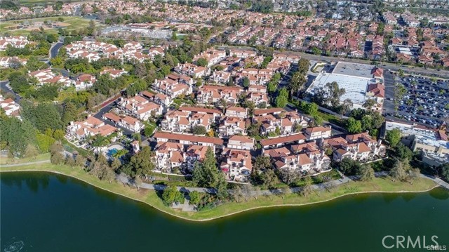 225 Montana Del Lago Drive, Rancho Santa Margarita CA: https://media.crmls.org/medias/7ae166ae-29cf-4d3a-a69f-adbef1286d3d.jpg