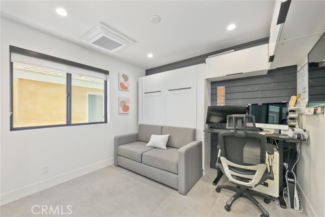 Detail Gallery Image 20 of 26 For 502 E Balboa Bld, Newport Beach,  CA 92661 - 3 Beds | 2 Baths