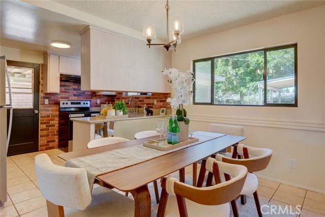 Detail Gallery Image 16 of 34 For 761 Fordland Ave, La Verne,  CA 91750 - 4 Beds | 2 Baths