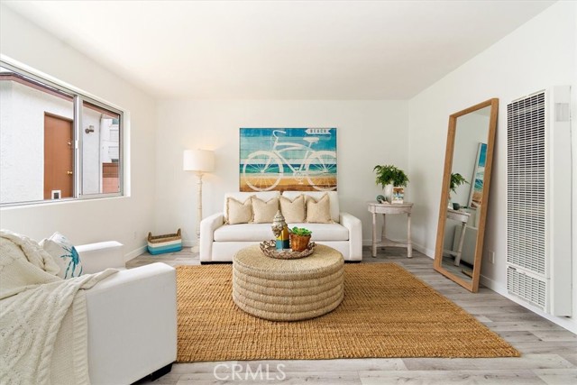 2009 Graham Avenue, Redondo Beach, California 90278, ,Residential Income,Sold,Graham,SB23143198
