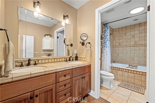 26927 Cuatro Milpas Street, Valencia CA: https://media.crmls.org/medias/7ae38d78-74ac-41e1-be76-a4f65ecfb984.jpg