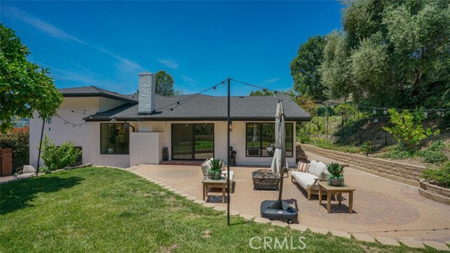22914 Gershwin Drive, Woodland Hills CA: https://media.crmls.org/medias/7ae395c8-34df-4a0a-8067-5ad93c0a5fa9.jpg