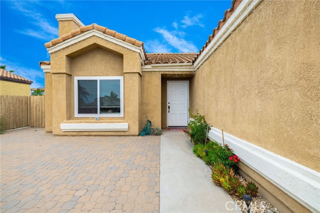 Detail Gallery Image 14 of 31 For 22098 Spring Crest Rd, Moreno Valley,  CA 92557 - 3 Beds | 2 Baths