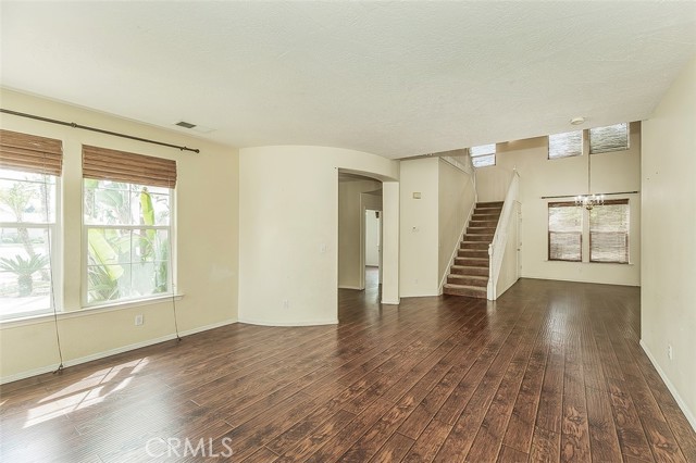 Detail Gallery Image 7 of 75 For 1377 Fenmore, Sanger,  CA 93657 - 4 Beds | 3 Baths