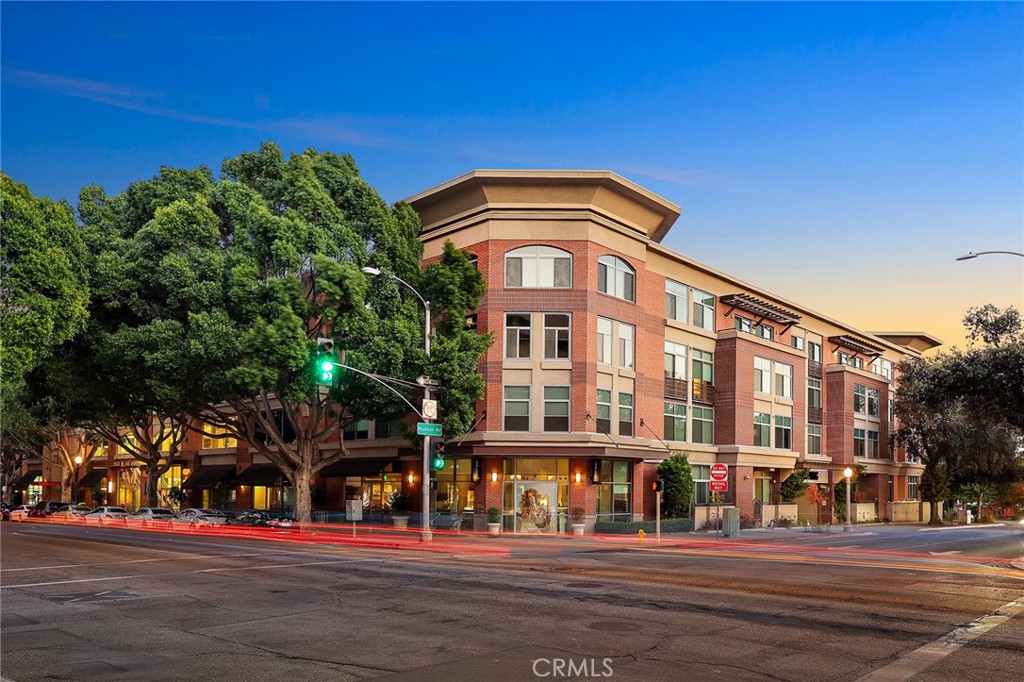 840 E Green Street #113