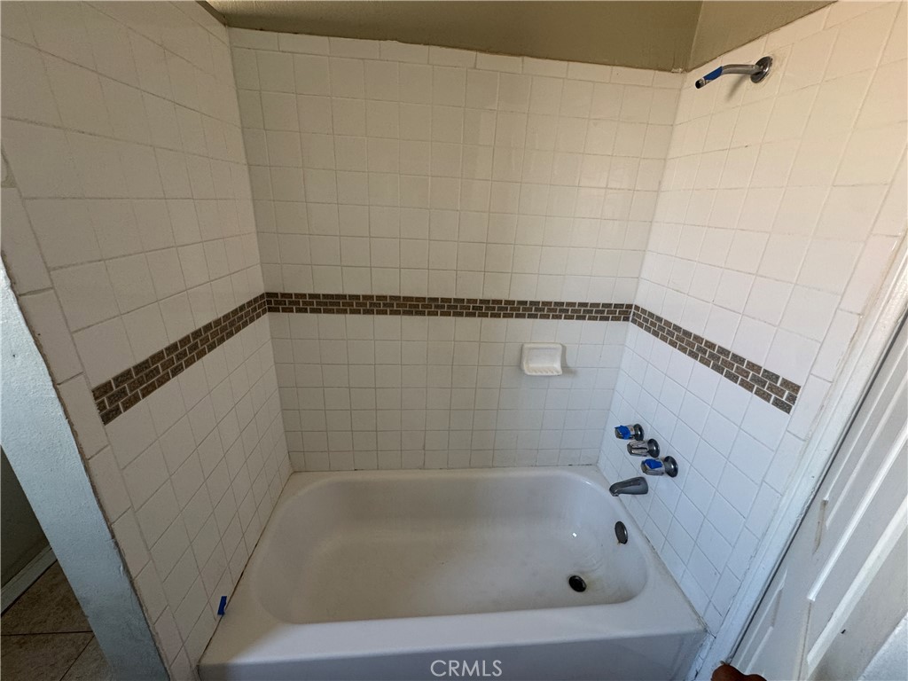 7Ae81433 F6F4 4120 B760 6282484538Be 2903 W 78Th Street, Inglewood, Ca 90305 &Lt;Span Style='BackgroundColor:transparent;Padding:0Px;'&Gt; &Lt;Small&Gt; &Lt;I&Gt; &Lt;/I&Gt; &Lt;/Small&Gt;&Lt;/Span&Gt;