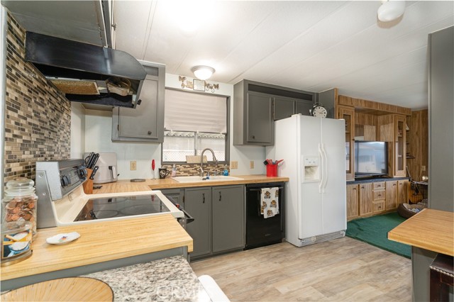 Detail Gallery Image 17 of 39 For 5001 W Florida Ave #224,  Hemet,  CA 92545 - 2 Beds | 2 Baths