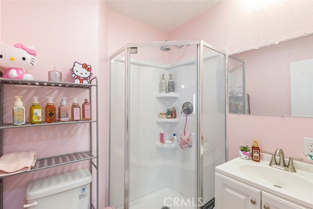 17733 Fresno Street, Hesperia CA: https://media.crmls.org/medias/7aea203d-5d24-423f-aa06-4c169c104ea3.jpg
