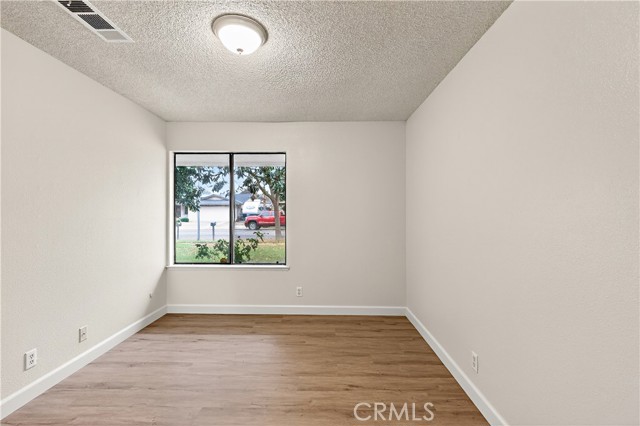 Detail Gallery Image 17 of 52 For 3338 Columbia, Merced,  CA 95340 - 4 Beds | 2 Baths