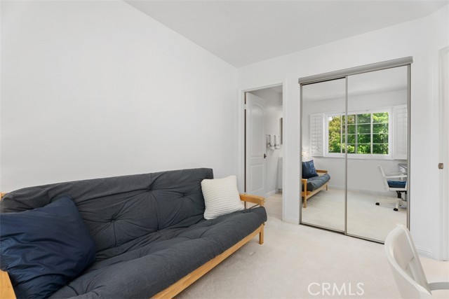 2303 Paseo Circulo, Tustin CA: https://media.crmls.org/medias/7aea6442-40d8-4c92-a4f2-6d785bf857fb.jpg