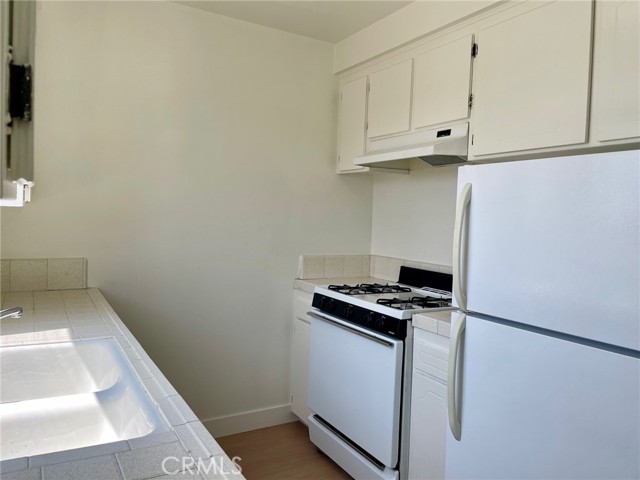 4777 W 132nd Street, Hawthorne CA: https://media.crmls.org/medias/7aeb4982-841e-42f3-b518-c6dda0a8c85d.jpg