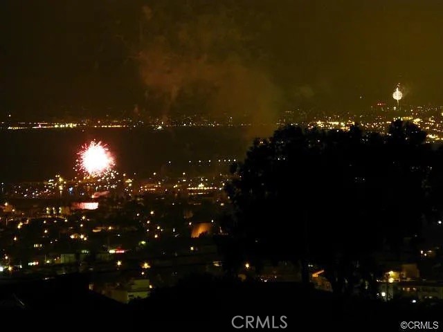 241 Paseo De Granada, Redondo Beach CA: https://media.crmls.org/medias/7aec978b-6281-4ed6-852d-d4c8735f546b.jpg