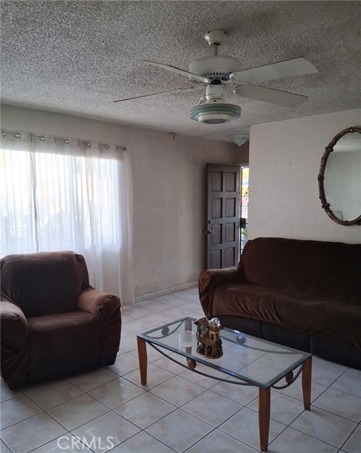 Detail Gallery Image 15 of 15 For 1056 N Fries, Wilmington,  CA 90744 - 3 Beds | 2 Baths