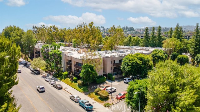 Detail Gallery Image 36 of 37 For 22100 Burbank Bld 138d,  Woodland Hills,  CA 91367 - 2 Beds | 2 Baths