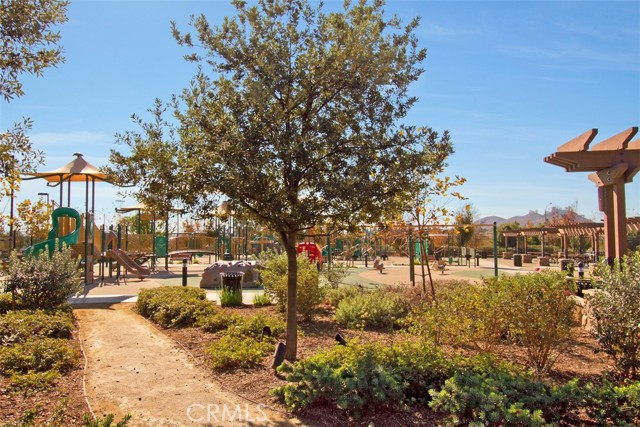 Detail Gallery Image 57 of 72 For 30924 Falling Star Pl, Murrieta,  CA 92563 - 4 Beds | 3 Baths