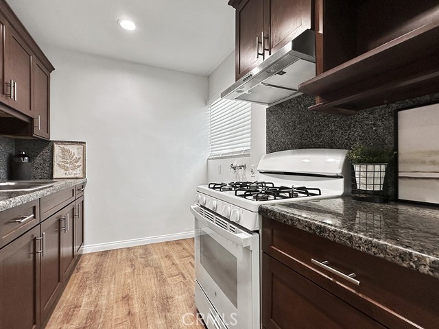 Detail Gallery Image 2 of 17 For 1144 Stanley Ave a,  Long Beach,  CA 90804 - 3 Beds | 2 Baths