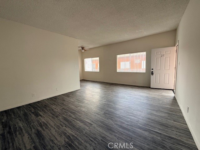 Detail Gallery Image 16 of 24 For 1435 1443 Laurel, Pomona,  CA 91768 - 2 Beds | 1 Baths