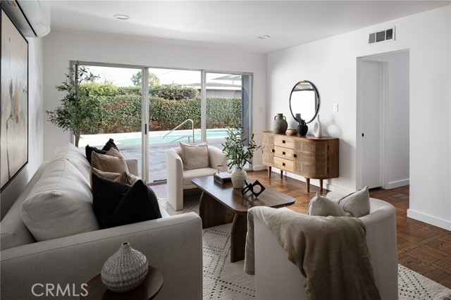 Image 6 of 21 For 2024 Shipway Avenue