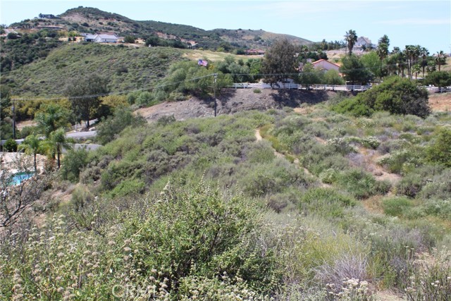 Detail Gallery Image 9 of 11 For 28 Golden Arrow Ct, Murrieta,  CA 92562 - – Beds | – Baths