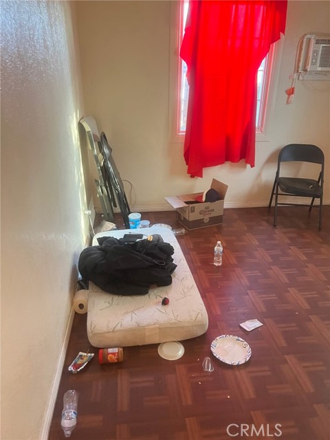 Detail Gallery Image 2 of 6 For 350 N Park, Rialto,  CA 92376 - 2 Beds | 1 Baths