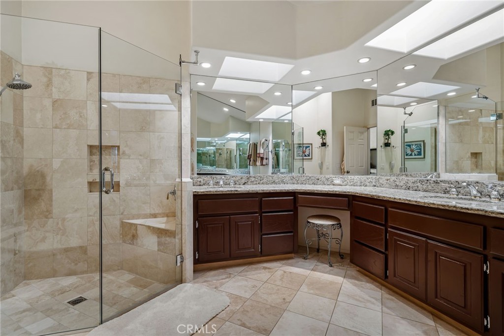 MLS #NP25267337 image #16