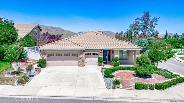 Detail Gallery Image 1 of 54 For 13846 Palomino Creek Dr, Corona,  CA 92883 - 4 Beds | 2 Baths