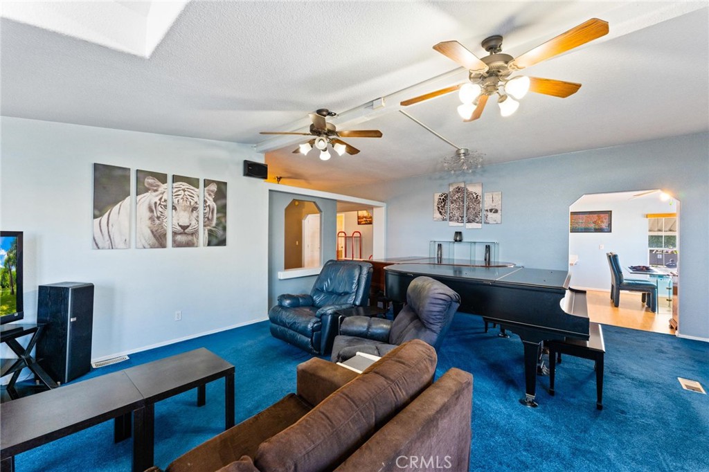 MLS #OC25235026 image #5