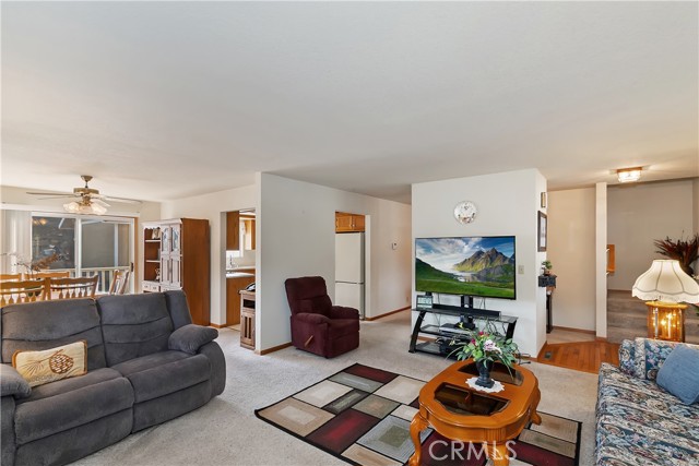 Detail Gallery Image 8 of 32 For 1165 Monte Vista, Big Bear City,  CA 92314 - 3 Beds | 2 Baths