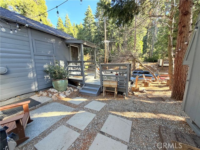 Detail Gallery Image 15 of 51 For 926 Kuffel Canyon, Lake Arrowhead,  CA 92385 - 2 Beds | 1 Baths