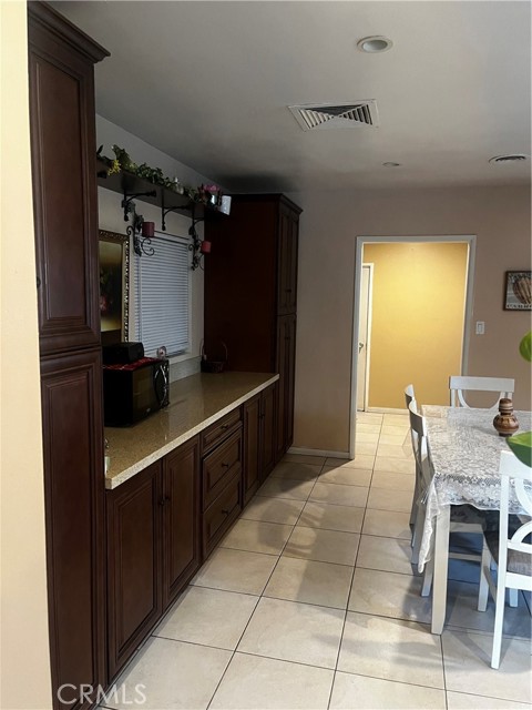Detail Gallery Image 6 of 26 For 4417 N Mayfield Ave, San Bernardino,  CA 92407 - 3 Beds | 2 Baths