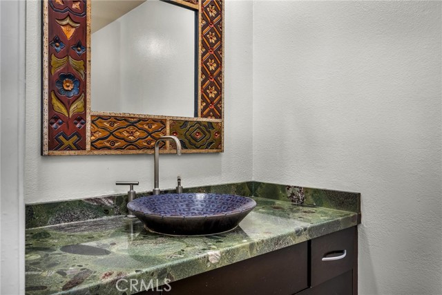 Detail Gallery Image 9 of 36 For 2906 Baywater Ave #6,  San Pedro,  CA 90731 - 3 Beds | 2/1 Baths