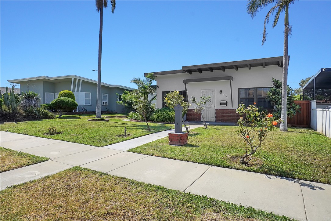 806 W 132Nd St, Gardena, CA 90247