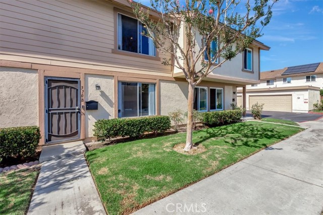 370 Carriage DR Unit: B