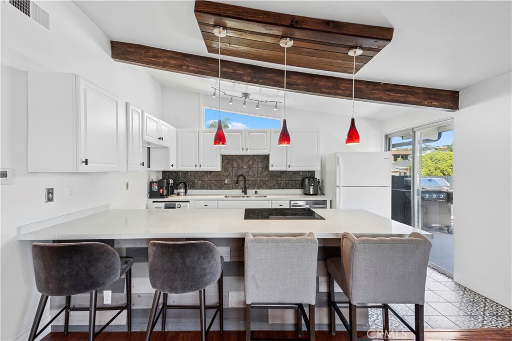 MLS #NP25192406 image #8