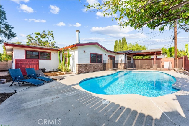 1944 W Lullaby Lane, Anaheim CA: https://media.crmls.org/medias/7afa986d-3708-4816-8748-5d99c8d76e44.jpg